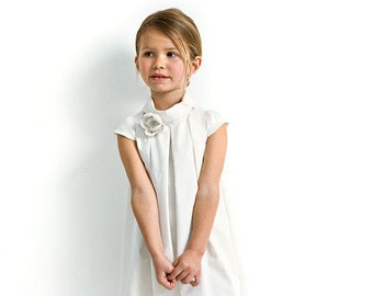 White flower girl dress with short sleeves for wedding in organic cotton sateen. Custom wedding dress.