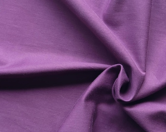 Plum purple organic cotton sateen. 146g/m2. Palatinate purple 100% Organic Certified Cotton GOTS. Organic sheeting by 1/2 meter.