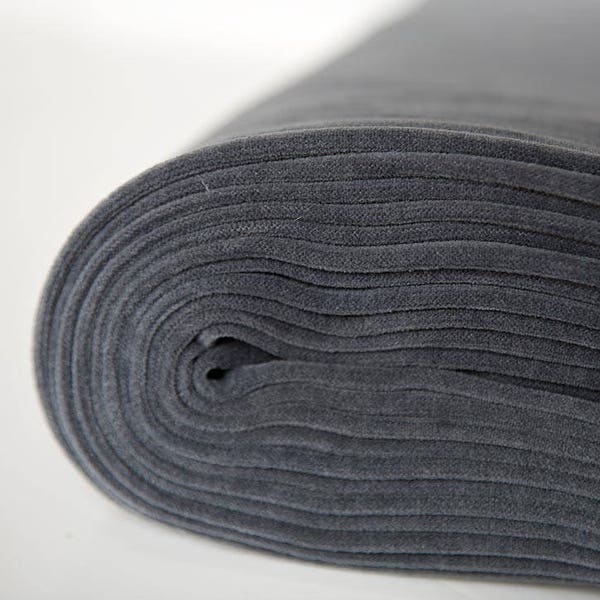 Velour gris anthracite en coton biologique. Tissu gris foncé par 1/2 mètre (50 cm).