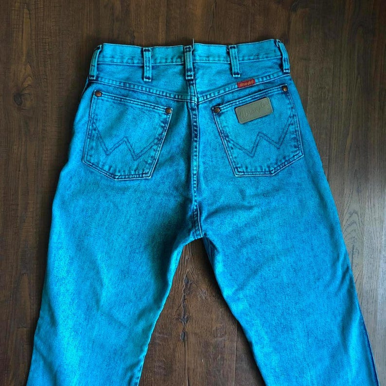 Vaqueros Wrangler para mujer imagen 1
