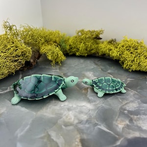 Handcrafted Ceramic Turtle Figurines – Mom and Baby Handmade Pottery Gift
