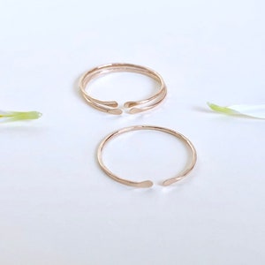 Dainty Gold Hammered Rings/ delicate ring set/ minimalist ring/ small gold ring/ skinny rings/ adjustable rings/ bridal jewelry