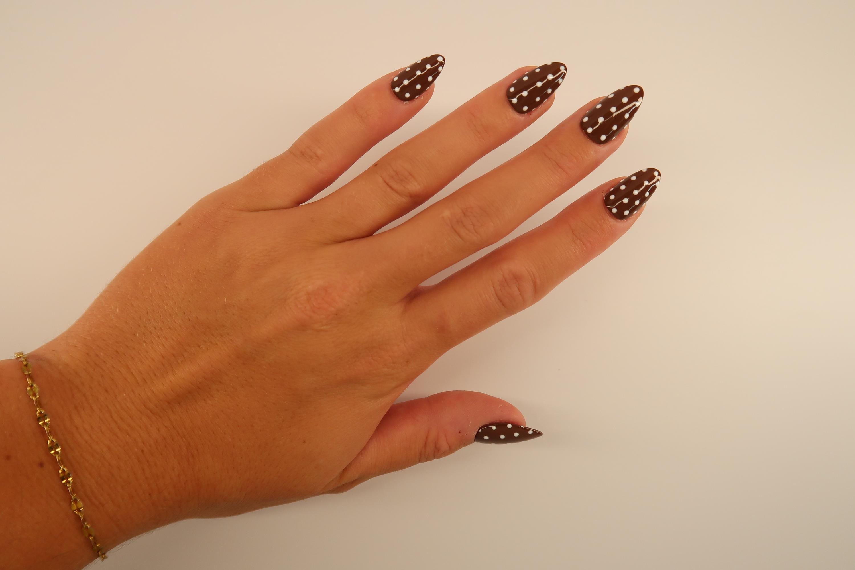 Rich Chocolate Bark Nail Art That Stuns