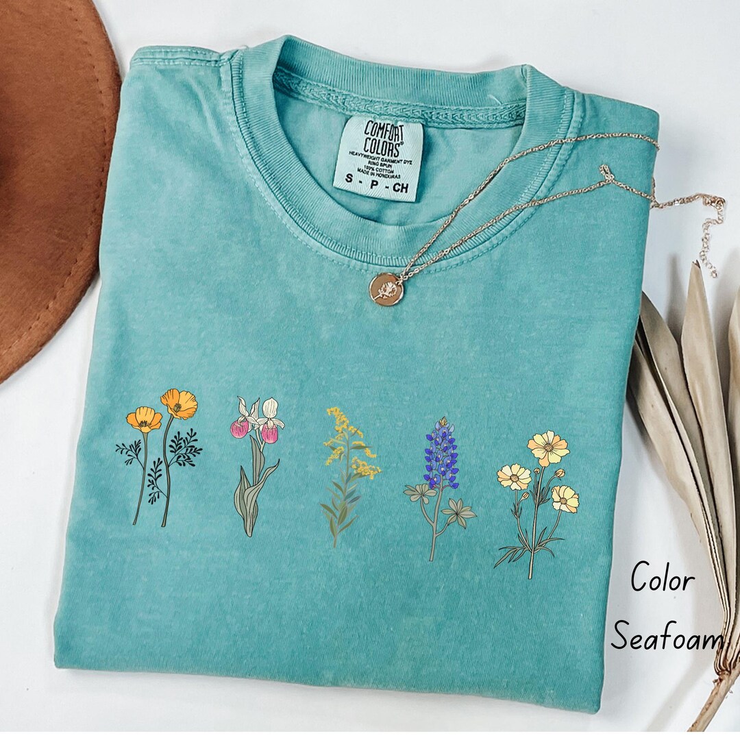 Comfort Colors Wildflower Shirt | Botanical Graphic Tee - Etsy