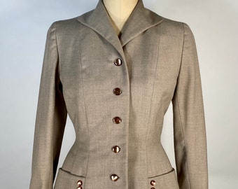 Vintage 1940’s Tailored beige wool blazer jacket