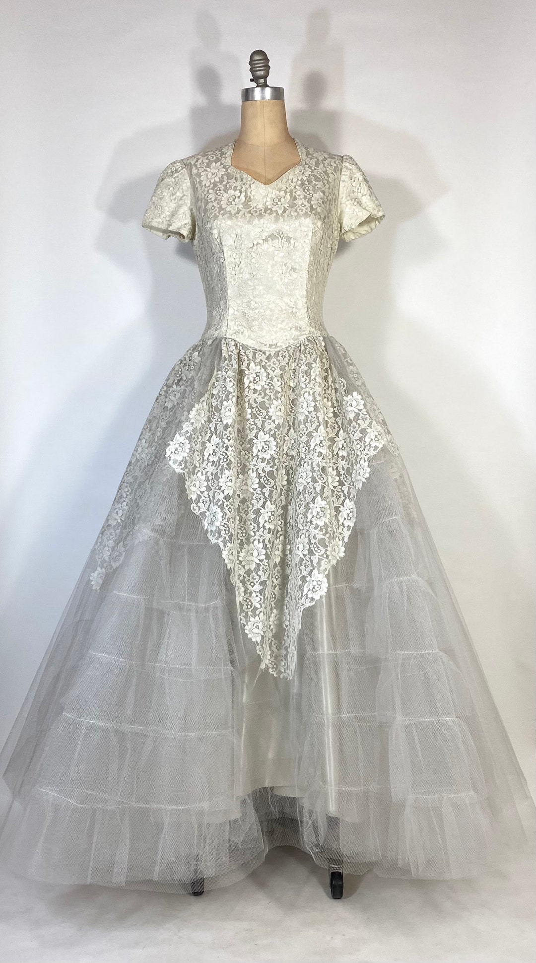 50's Off-White Tulle and Lace Gown