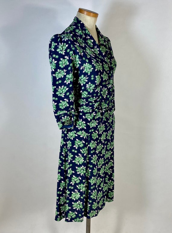 Vintage 1930’s-40’s silk crepe floral blouse & sk… - image 8