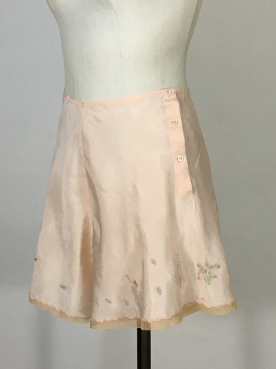 Vintage 1930’s shell pink rayon tap pants shorts … - image 2