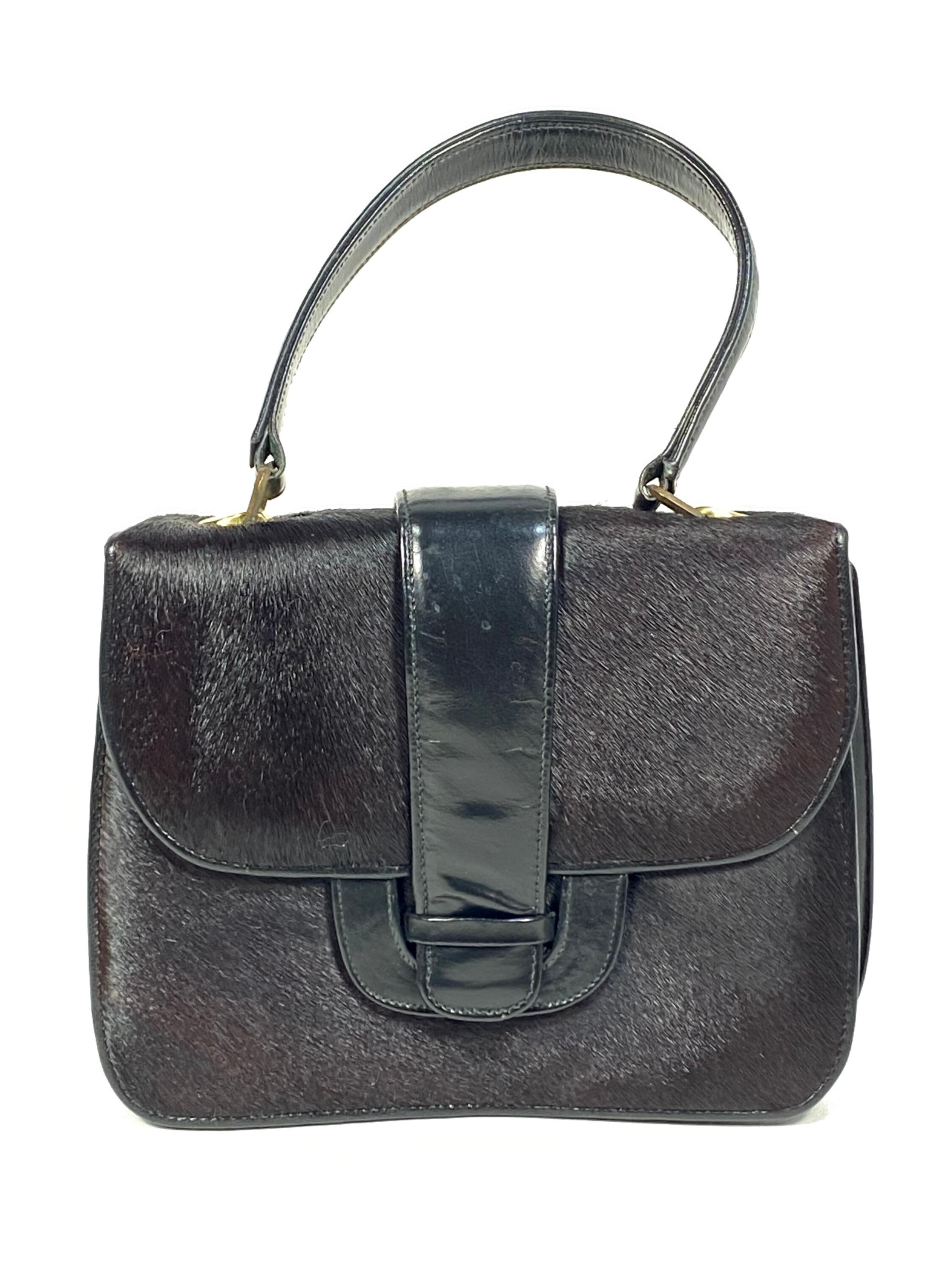 Sac à main vintage en fourrure de poney noir et en cuir des années