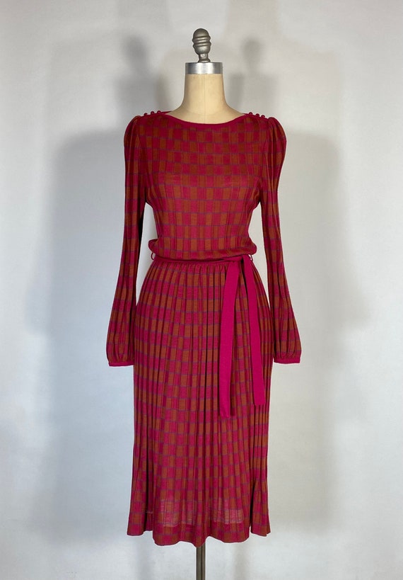 Vintage 1970’s Albert Nipon Knitwear magenta check