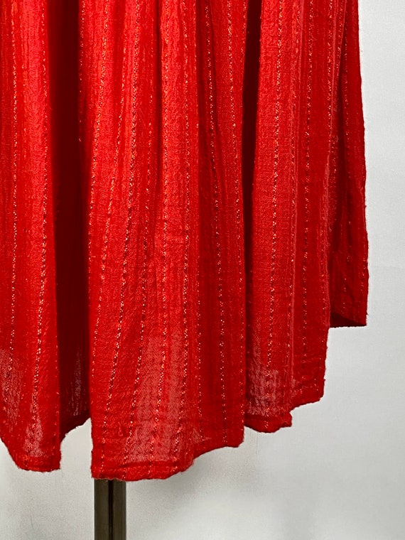 Vintage 1970’s-80’s cherry red lightweight cotton… - image 9