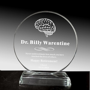 パーソナライズされた退職記念賞：クリスタルの刻印入りプレート、プロフェッショナルへの感謝
