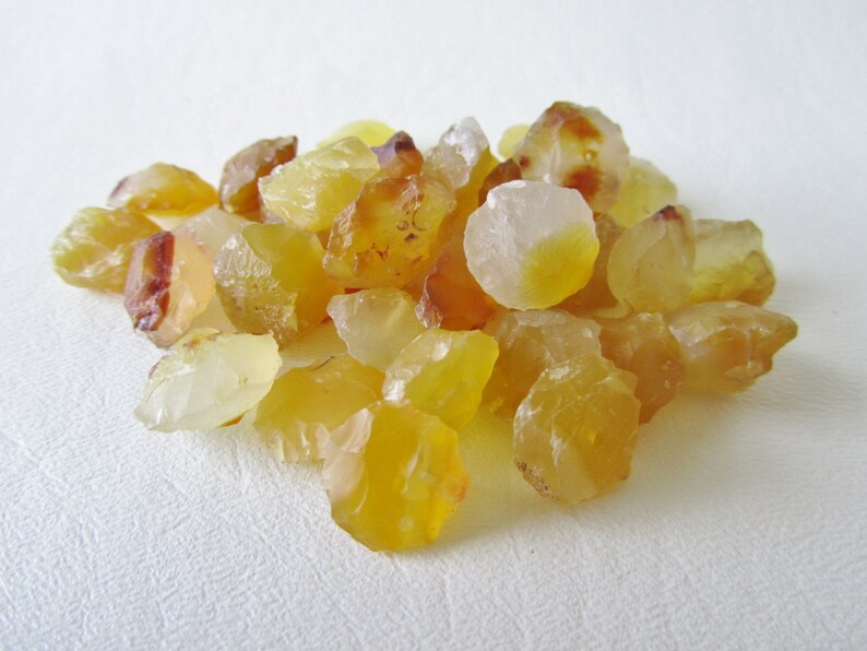4 pieces Deep Butter Yellow Chalcedony Hammer Faceted Discs