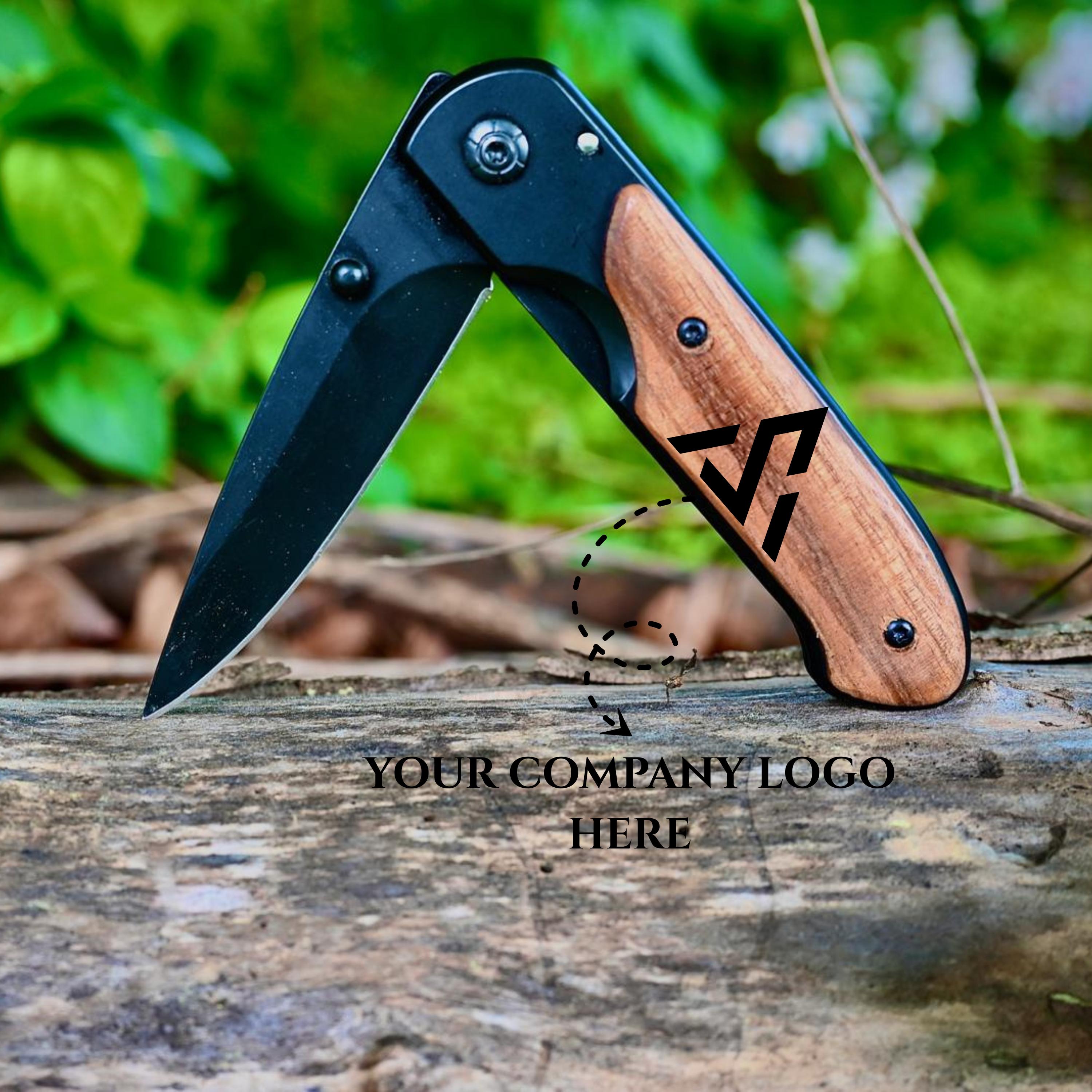 Pocket knife linear icon. Penknife. Thin line illustration. Multifunctional  tourist's instrument. Contour symbol. Pocket knife logo concept. Vector  isolated outline drawing 4636797 Vector Art at Vecteezy, image size:3000x3000