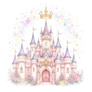 Puede incluir: Una ilustración en acuarela de un castillo rosa con techos cónicos morados, que presenta una gran corona dorada flotando sobre la torre central, un reloj y puertas arqueadas, rodeado de arbustos florales y destellos de estrellas.