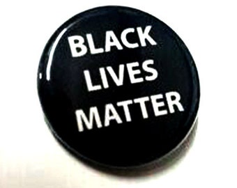 Black Lives Matter buttons 50-pack