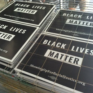 Black Lives Matter yard sign image 3