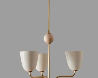 Lustre moderne Mid-Century en laiton : luminaire suspendu nordique à 3 lumières