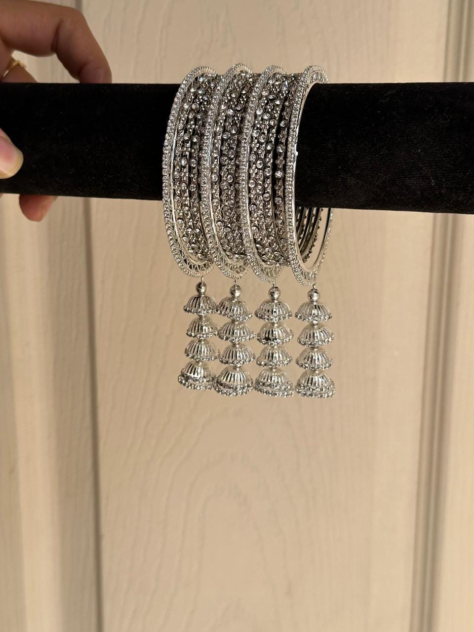 アクセサリー silver tone ethnic bangle Indian jewelry Silver Jhumki Tassel Bangles, Punjabi Indian Bracelet Set - Etsy