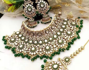 Kundan Bridal Jewelry Set, Choker Necklace, Maang Tikka Nath