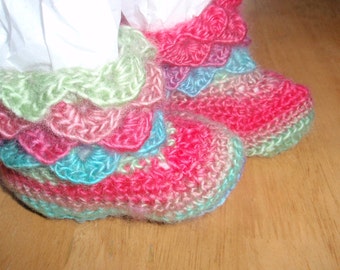 Baby Crocodile Stitch Booties - Hand Crochet