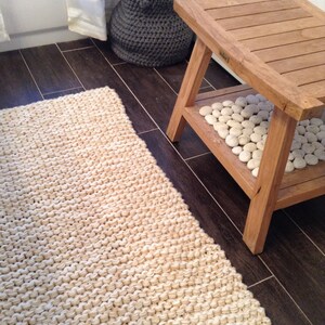 Chunky Knit Crochet Rug image 4