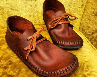 Sneakasin Moccasin colorful Hand Stitched Lightweight Leather Upper With A Durable Flexible VIBRAM Sole / Everyday Men's & Women's Moccasins