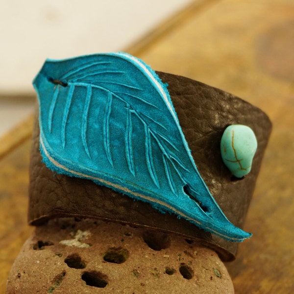 Wrist Cuff Turquoise Blue Leather Leaf / w Stone