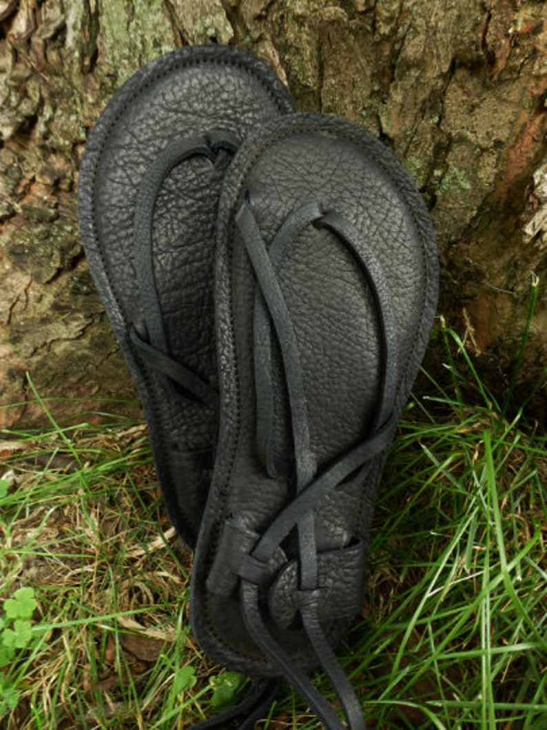 Black Activator Sandal / Handmade Leather Adjustable Womens Lace Up Sandals Flats Renaissance Water Natural Minimalist Simple Light Durable image 1