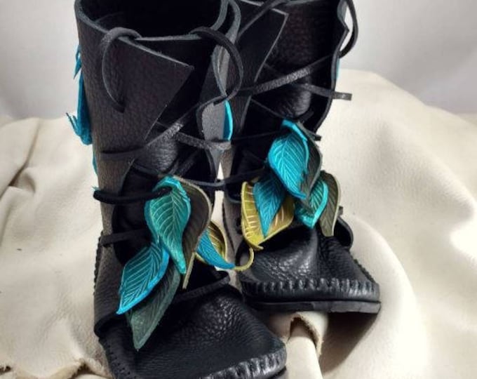 Shin High Moccasin Black w/ Turquoise Leaf Applique / Hand Stitched Thick Bullhide Leather w/ Vibram