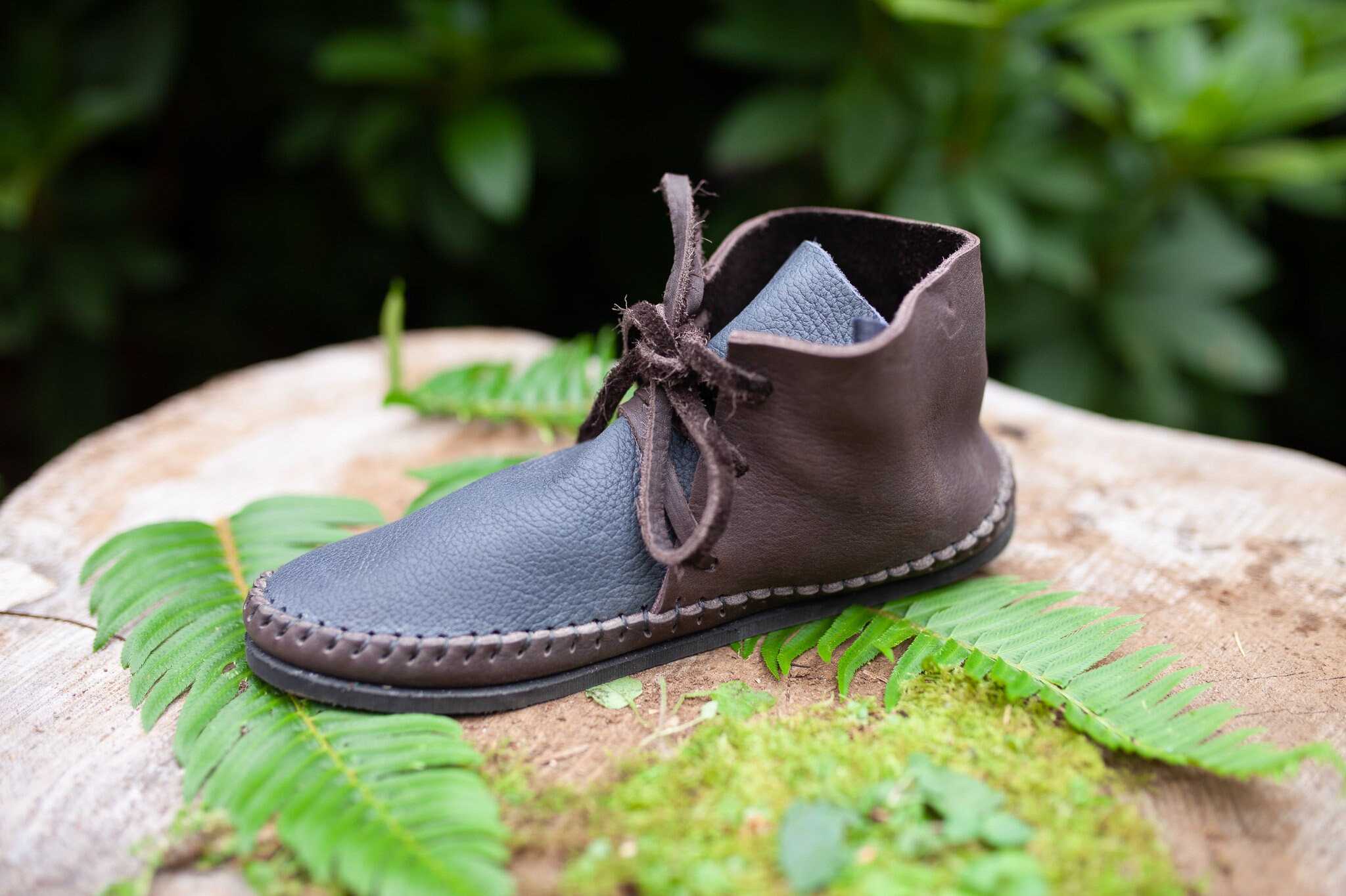 ブーツその他 Catherine Chestnut Chukka II Moccasin / Ankle High Lace up Leather Boot / Short