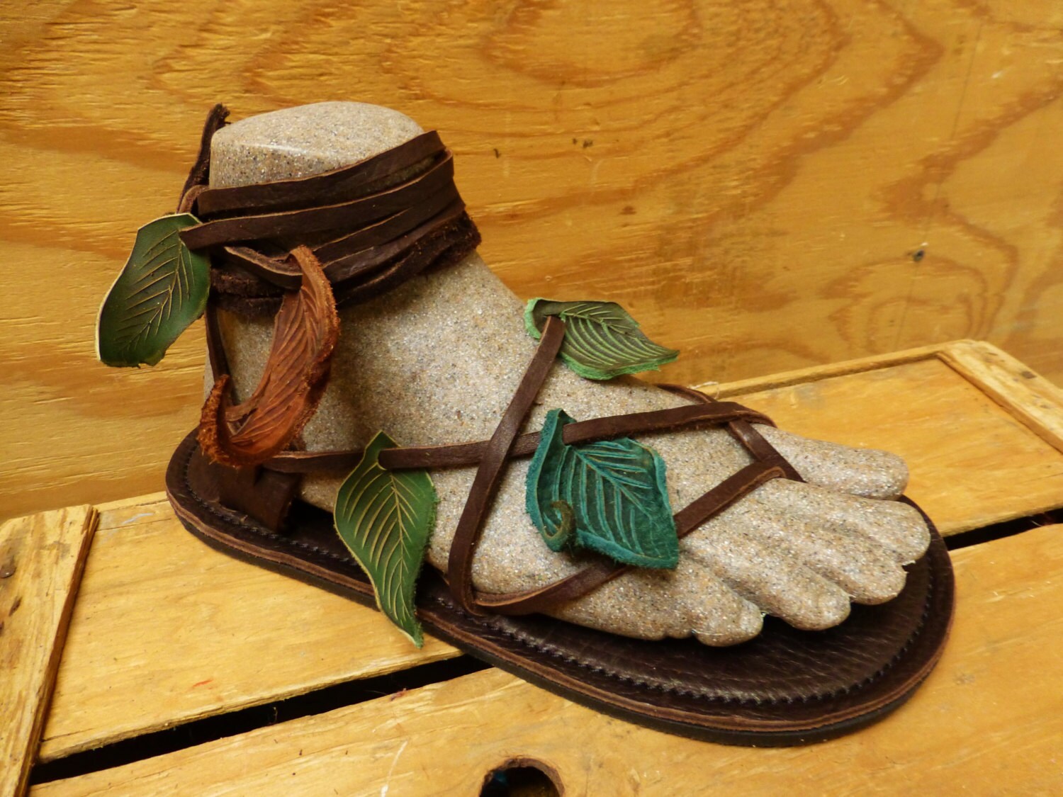 ADD-ON Leather Lace Leaves