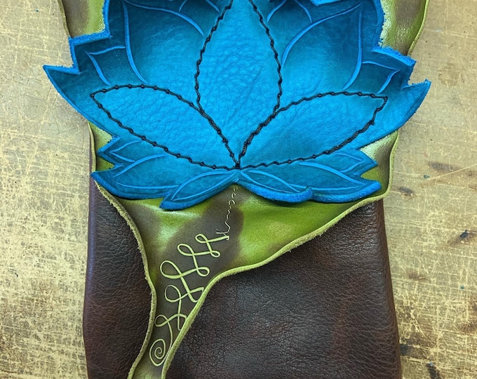 Lotus Smart Phone Purse / Convertible to Hip Bag / Flower Nature Leather Bison Adjustable Crossbody