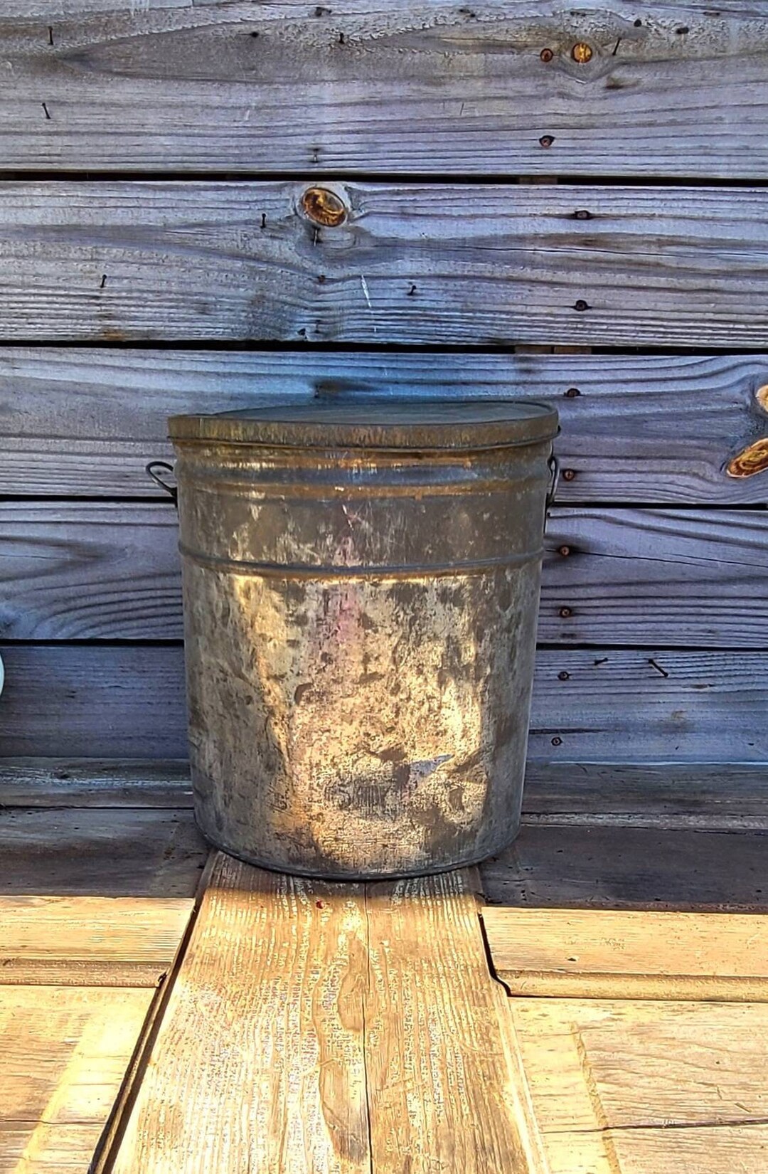 Vintage Metal Bin With Lid, Large Tin Can With Lid, Large Can With Lid