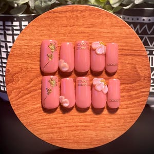 Clean Girl press on nails