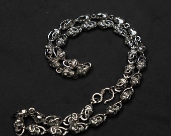 Vintage Punk Goth Y2K Style Skull Necklace Silver Grunge Chain