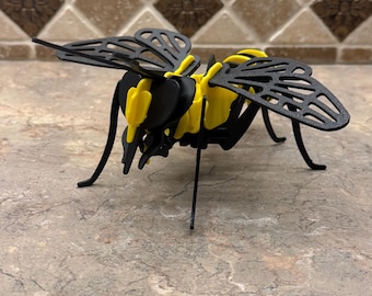 Build-Your-Own Bee Kit Card - 3D Printed DIY Assembly Puzzle (two color)