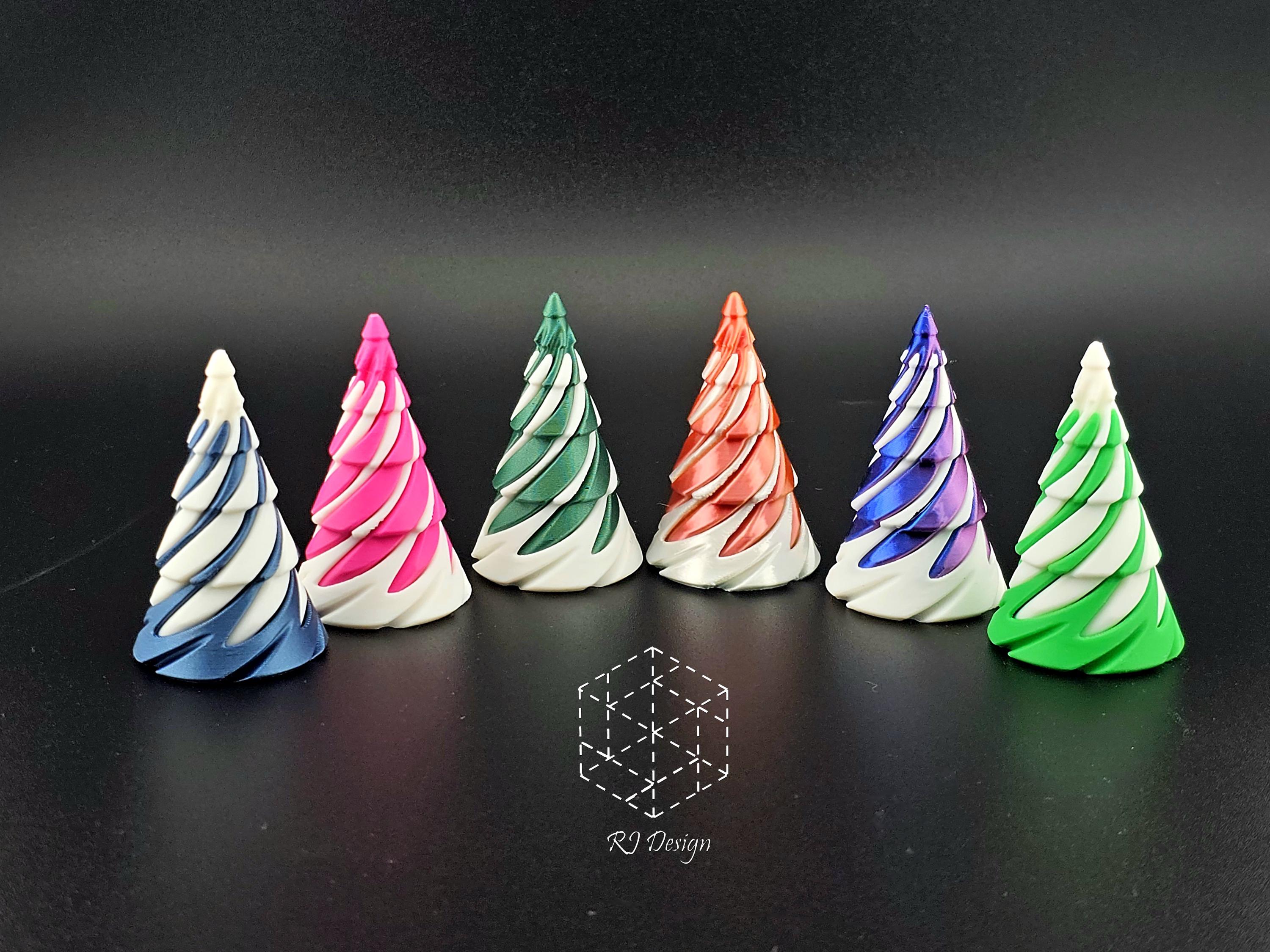 スパイラルクリスマスツリーフィジェット - RJ Designsデザイン | Hive