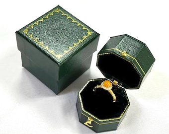 ヴィンテージレザージュエリーボックス。アンティークジュエリー