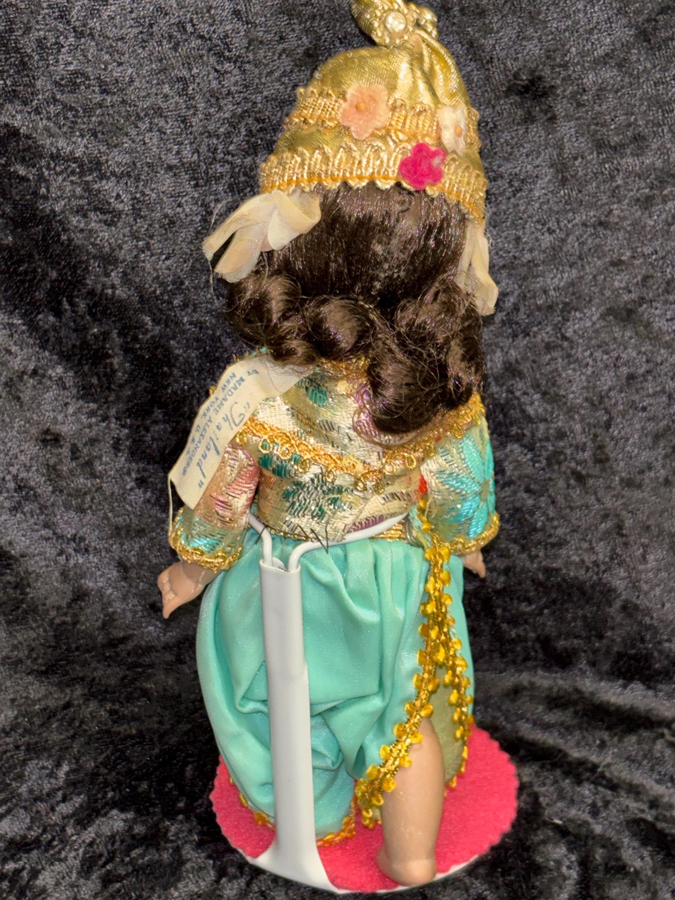 ラーマキエン　タイ国宝級の人形 Madame Alexander Thailand International Doll Restrung - Etsy