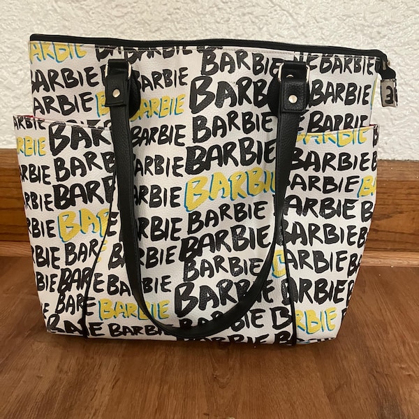 2008 Barbie Tote Bag Mattel PVC Tote Bag Excellent!