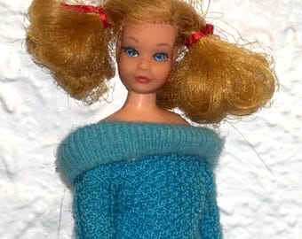 Barbie Dramatic New Living Skipper-pop 1969 in blauwe trui