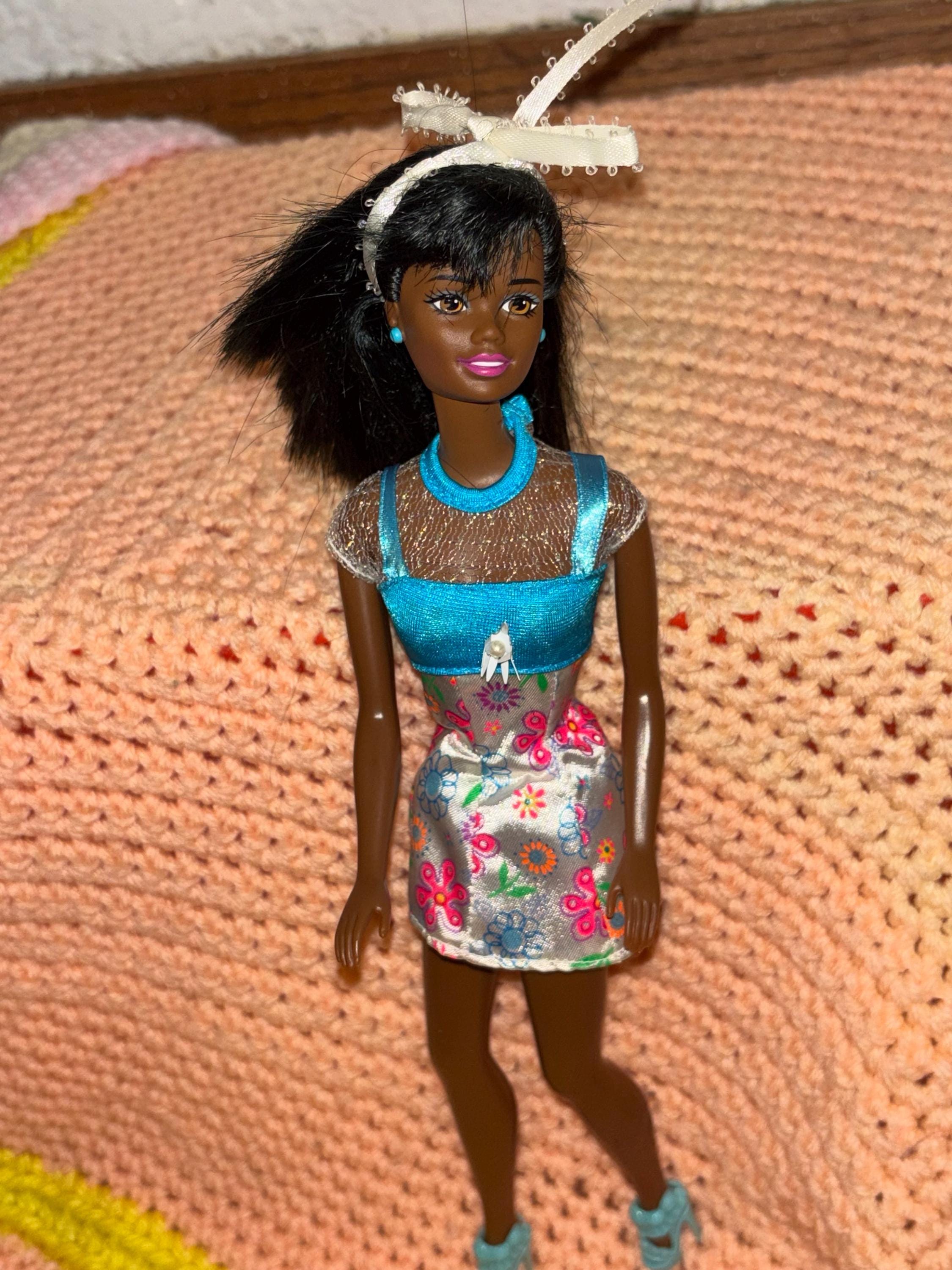 BARBIE TROPICAL SPLASH CHRISTIE Doll 1994 Mattel 12451 NRFB w/ Flower