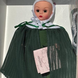 Madame Alexander Wizard Of Oz Emerald City Guard MIB
