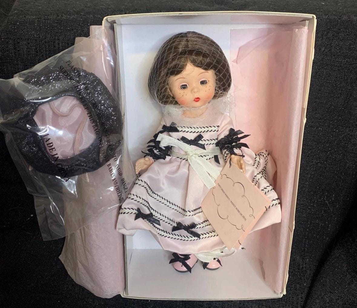 madame alexander party dress wendy Madame Alexander Party Dress Wendy/Wendy Robe De Fete Doll, Hat And Box