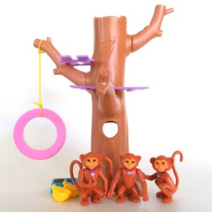 Vintage Littlest Pet Shop Magic Monkeys with Treehouse Playset Kenner 1992 image 1