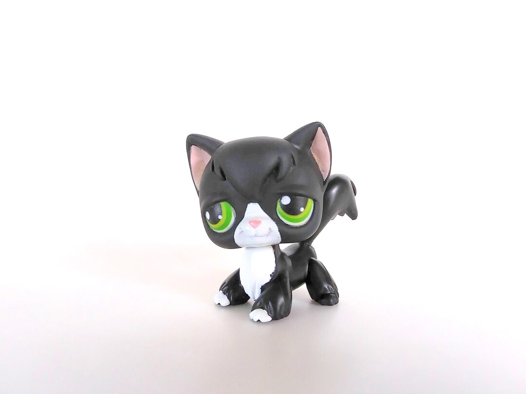 Vintage Littlest Pet Shop LPS Black and White Green Eyes Cat #55 Hasbro ...