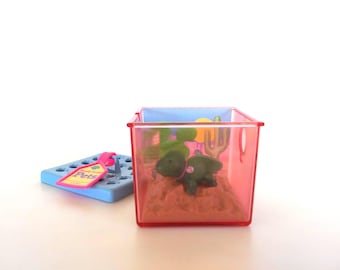 Vintage Littlest Pet Shop Chameleon in Cactus Cove Playset Kenner 1992
