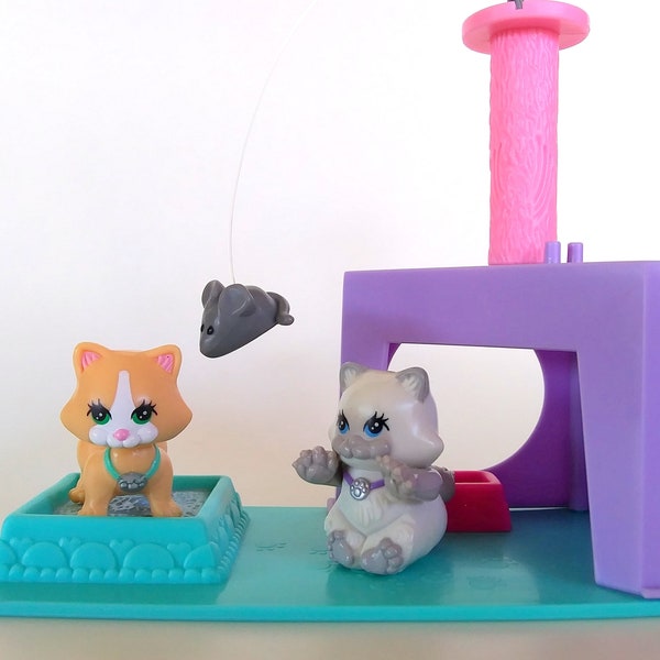 Vintage Littlest Pet Shop Cutesy Kittens with Kitten Playhouse Cat Playset by Kenner