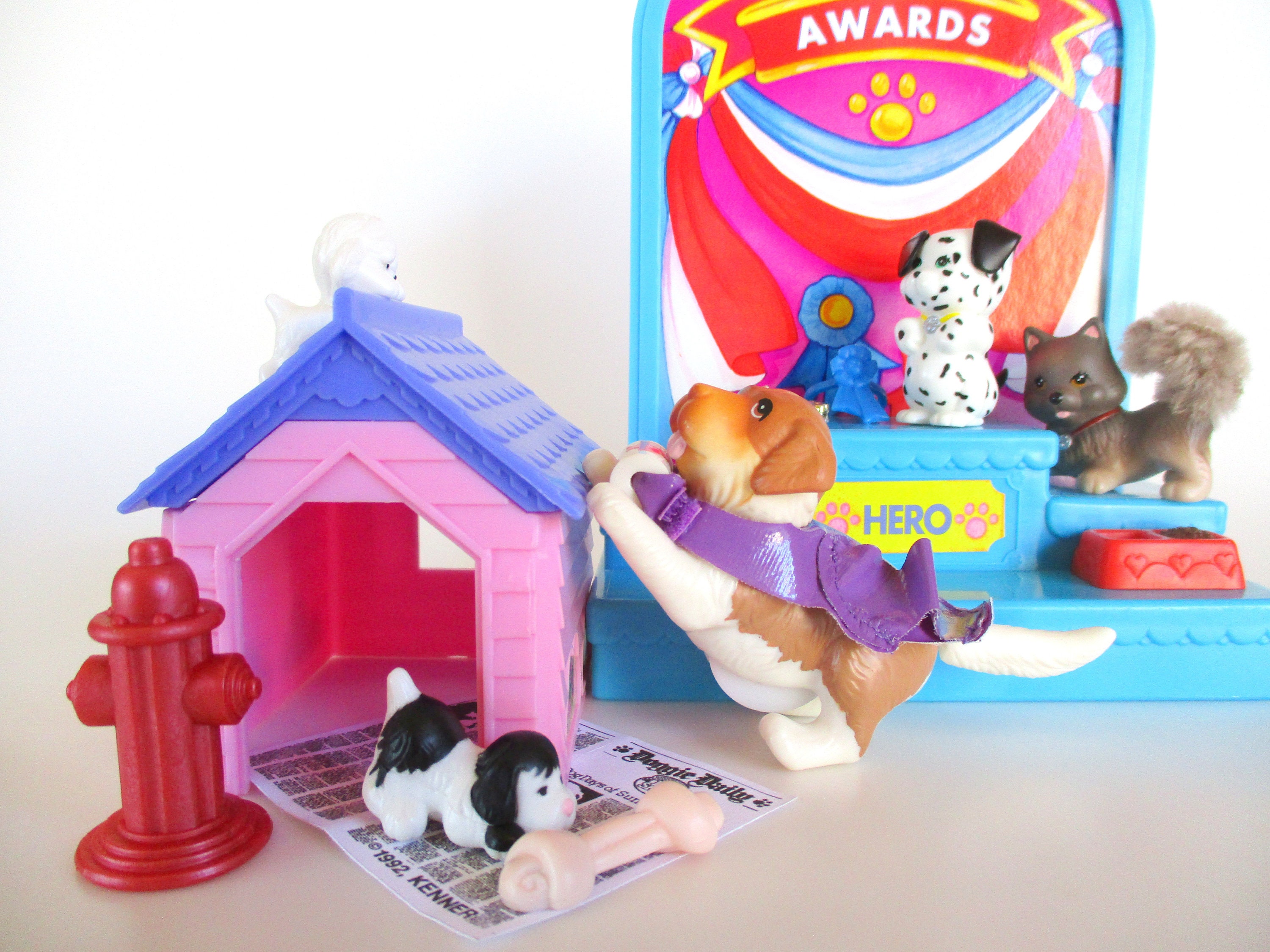 Vintage Littlest Pet Shop Dog Hero Awards Fearless Friends 